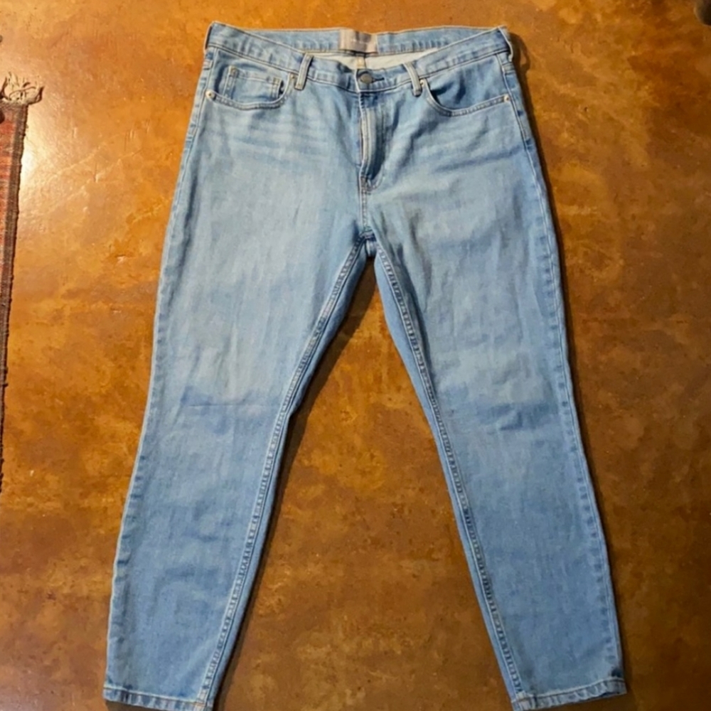 Everlane Lightwash Jean